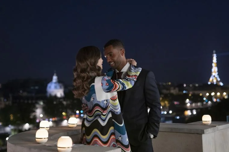 Сериал Эмили в Париже 2 сезон 9 серия смотреть онлайн