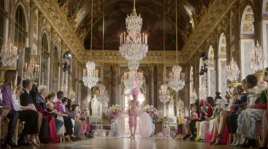 Сериал Эмили в Париже 2 сезон 10 серия смотреть онлайн