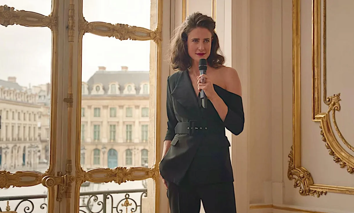 Сериал Эмили в Париже 1 сезон 5 серия смотреть онлайн